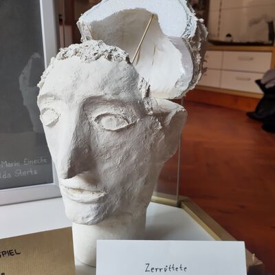 Ausstellungsstücke Rezeptstein eines Zauberers