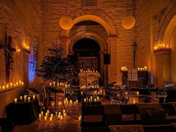 Bild vergrößern: Project Unplugged - Chrismas Songs