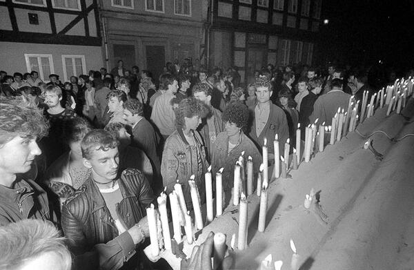 Bild vergrößern: Wende 1989