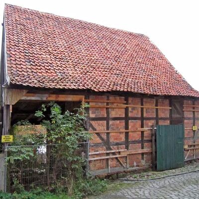 Bild vergrößern: Neuendorf 26 a - vor der Sanierung