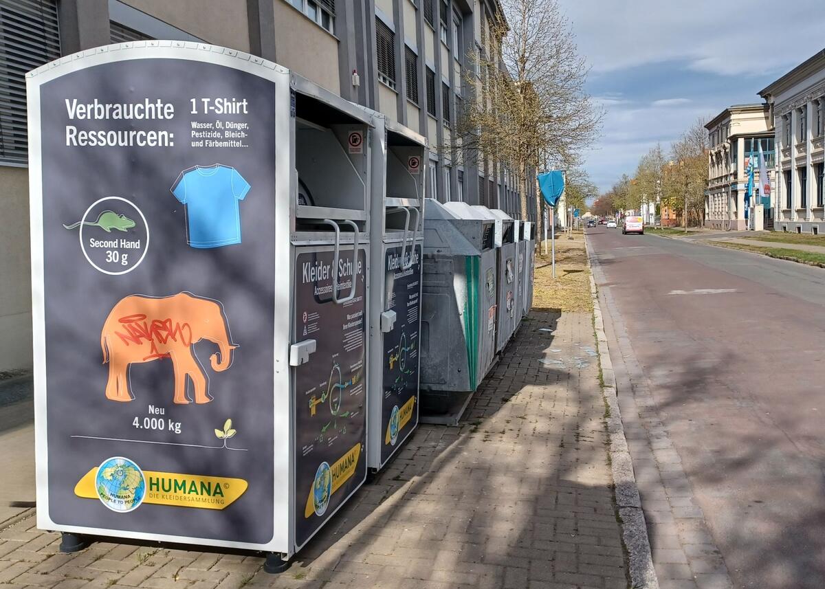 Kleidercontainer