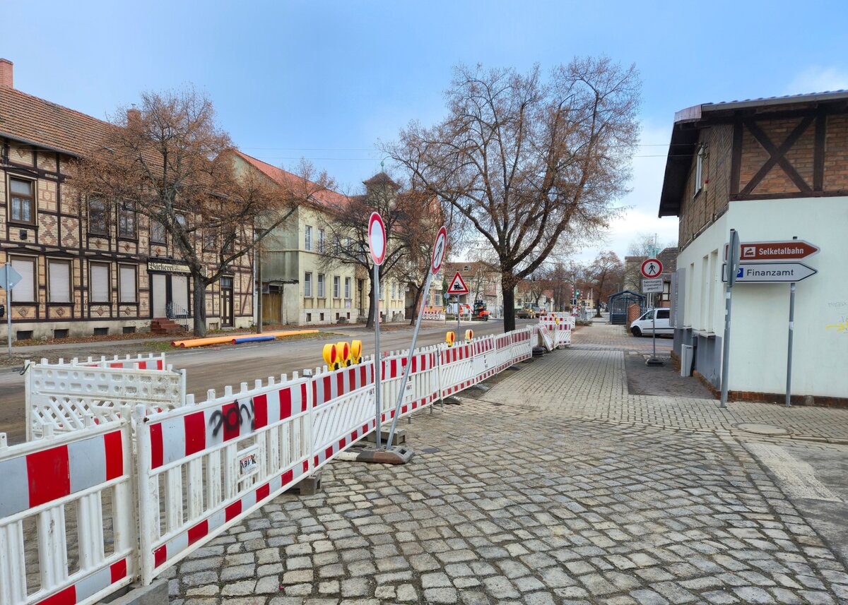 Bauarbeiten Stresemannstraße-An der Walze