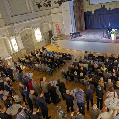 Bild vergr&ouml;&szlig;ern: Blick von der Empore im Kaiserhof Quedlinburg
