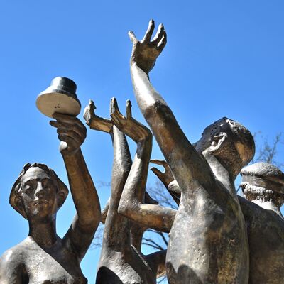 Denkmal Brunnen Friedliche Revolution 1989 - 1990 Deutsche Einheit 