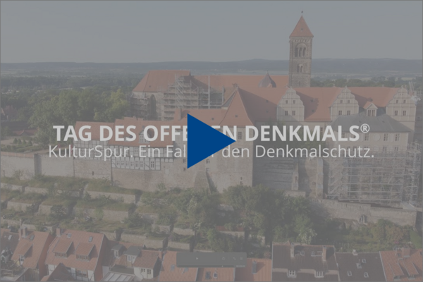 Bild vergrößern: Thumbnail Blick hinter den Bauzaun 2022 - Trailer